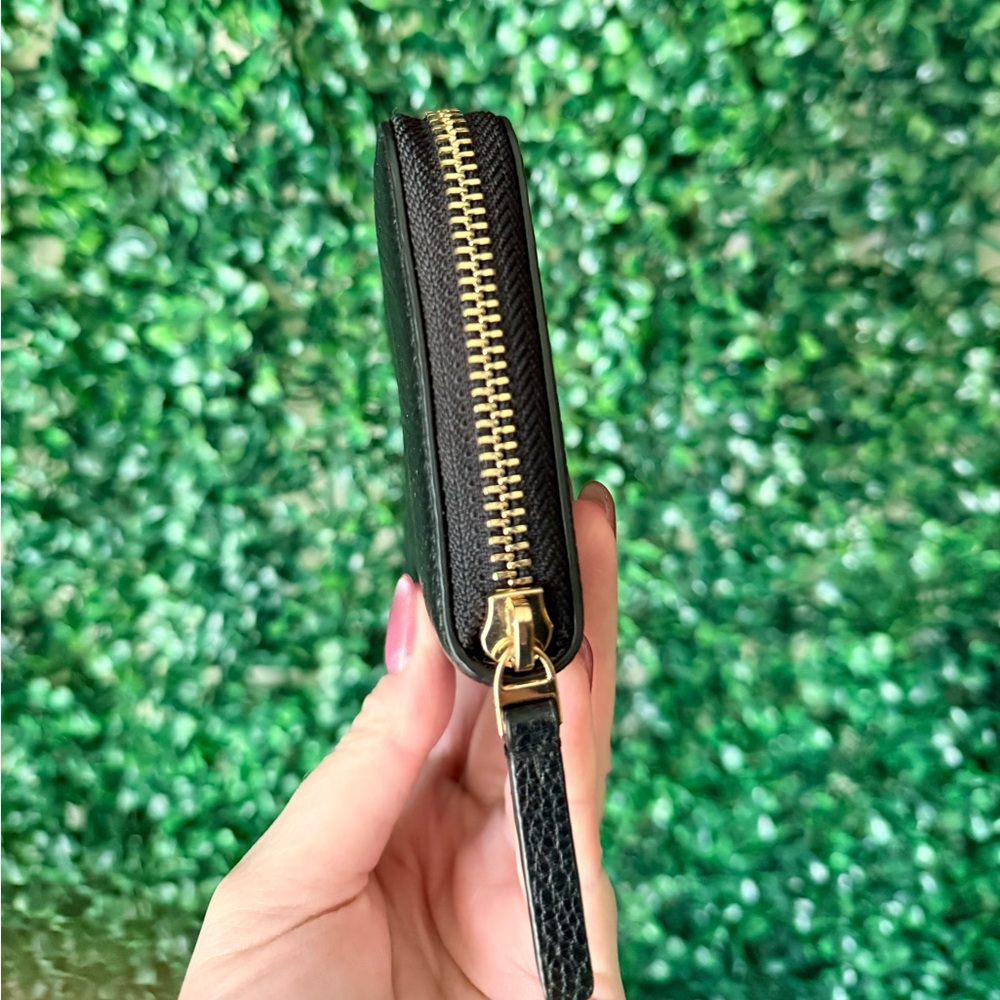 Tory Burch Black Pebbled Leather Zip Compact Wallet - Picture 3 of 7